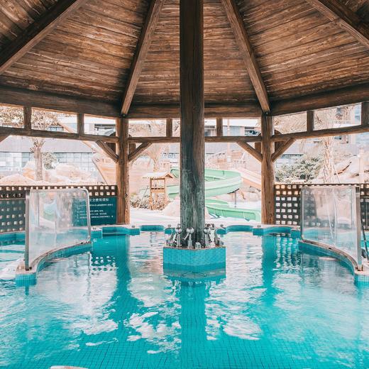 到手￥1099起/单人5晚/7晚/10晚 -- 厦门京闽悦府·园博湾温泉康养中心旅居套餐，2人起订，邻国家4A景区，养生温泉趴嗨起来，会员尊享下单立减100元/人 商品图0