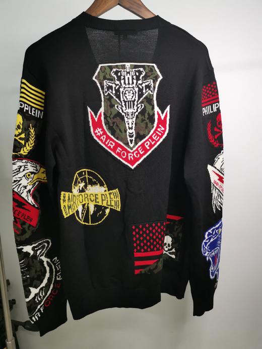 特价 XXL码（体重170-190斤）男士时尚V领精致刺绣开衫 商品图6