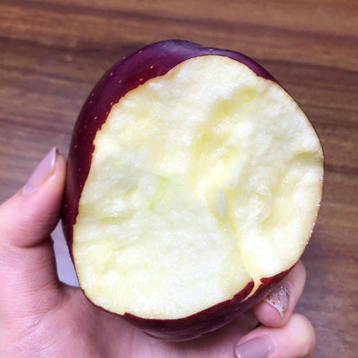 花牛苹果 甘肃天水新鲜水果粉面刮泥国产红蛇果节日送礼平安果 商品图3