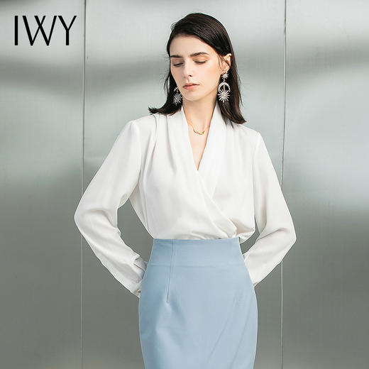 IWY/时尚白衬衫女V领气质优雅职业衬衣白色半裙OL女装春秋打底衫223161B1 商品图1