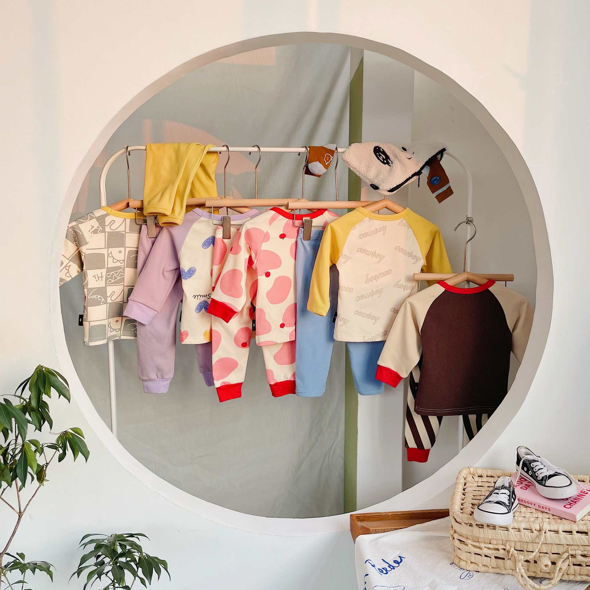 FFF17C9C-092F-4584-AA3D-9F87C6