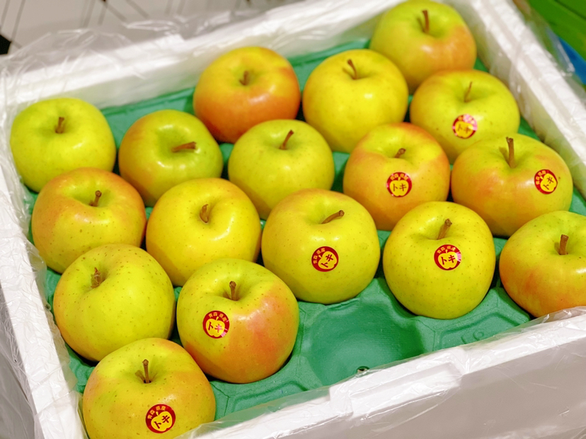 进口青森水蜜桃苹果🍏，JA相马村，香味扑鼻而来，松脆多汁，甜嫩爽口