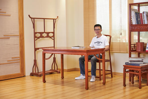 红桥红  家具严选  缅甸花梨（大果紫檀）【128 马蹄腿霸王枨 方餐桌】 商品图2