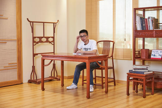 红桥红  家具严选  缅甸花梨（大果紫檀）【128 马蹄腿霸王枨 方餐桌】 商品图4