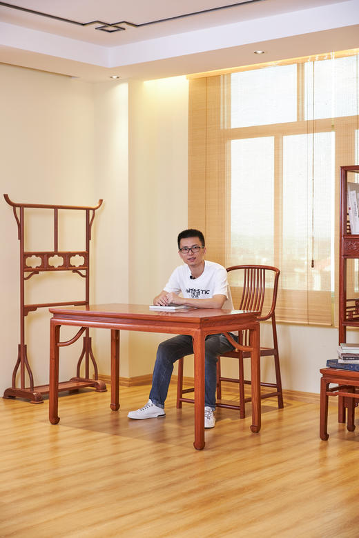 红桥红  家具严选  缅甸花梨（大果紫檀）【128 马蹄腿霸王枨 方餐桌】 商品图6