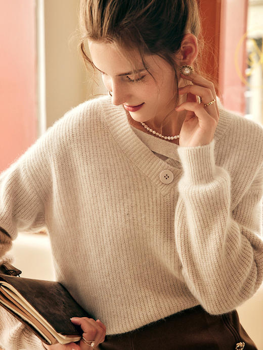 OLrain欧芮儿法式纯色毛衣女秋冬2022新款宽松不规则设计感针织衫 商品图3