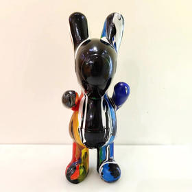 袋鼠团团慈善创卖-《不被定义》