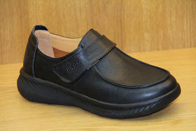 豪行豪行春秋20323065圆头平跟休闲鞋头层牛皮魔术贴中年女单鞋