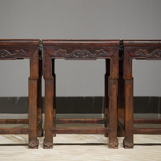 清 红木如意卷草纹方凳成堂（一堂四只） 商品图1