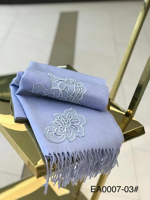 优品堂【万紫千红】纯羊毛＋刺绣披肩围巾两用 商品图7