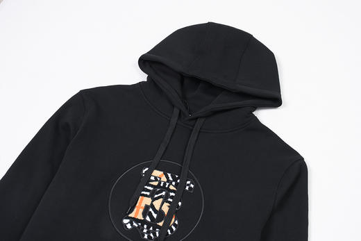 秋冬女款 虎纹绒格纹刺绣TB 连帽套头卫衣 Z-9808 商品图6