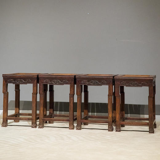 清 红木如意卷草纹方凳成堂（一堂四只） 商品图4