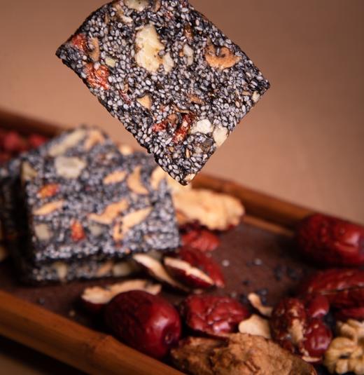 芝麻核桃糕  临安非物质文化遗产  老师傅手工制作  三代手工传承  1002 商品图0