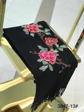 优品堂【梅花披肩】拉绒+刺绣披肩围巾两用