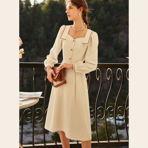 欧芮儿方领长袖连衣裙女春季2022新款收腰显瘦气质法式刺绣a字裙 商品图3