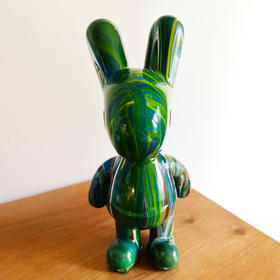 袋鼠团团慈善创卖-《讨打》