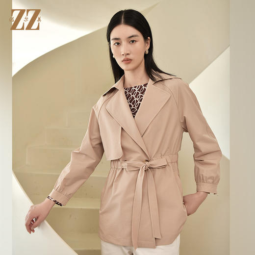 佐尔美2022秋季新款 气质时奶茶色系松紧腰短风衣上衣女E23FD05 商品图1