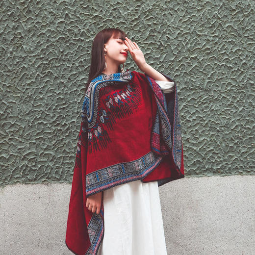 RXFS831 度假旅游拍照民族风复古图腾印花保暖披肩围巾大围脖 商品图1