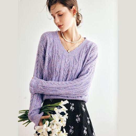 OLrain欧芮儿法式紫色毛衣女秋季2022新款复古v领马海毛麻花上衣 商品图4