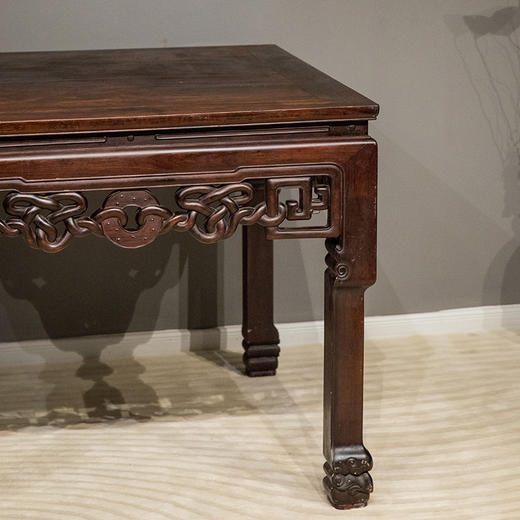 清中期 红木拱璧绳纹八仙桌 商品图3