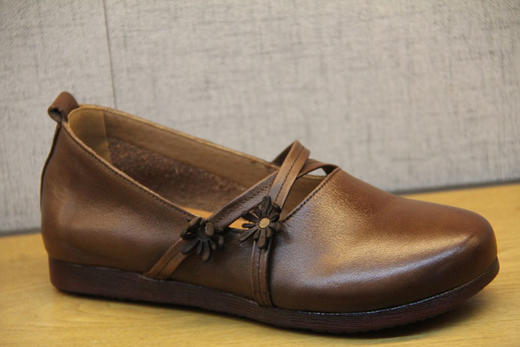 豪行方头秋款20392012软底一脚蹬休闲单鞋真皮平底防滑浅口妈妈鞋 商品图1