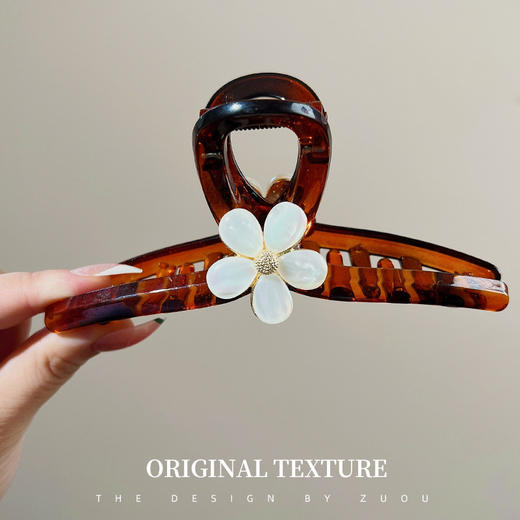 LBE-dz655-7花朵抓夹女大号后脑勺盘发发夹感鲨鱼夹韩国优雅夹子头饰 商品图5