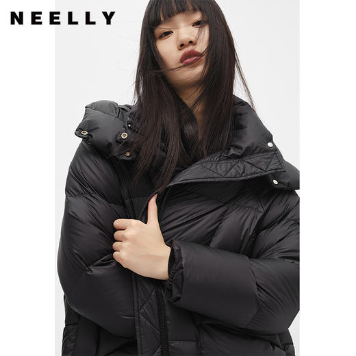 NEELLY纳俪商场同款冬季新款羽绒服女中长款连帽可脱卸廓形外套N22103L01084 商品图3
