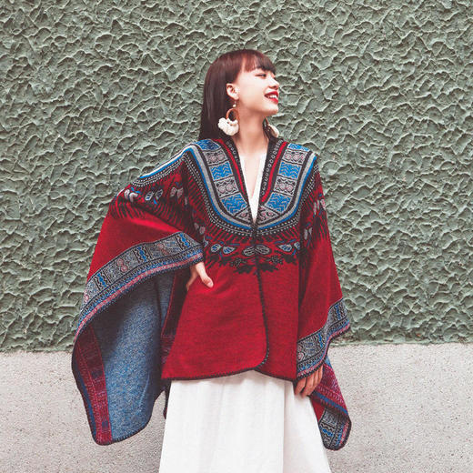 RXFS831 度假旅游拍照民族风复古图腾印花保暖披肩围巾大围脖 商品图3