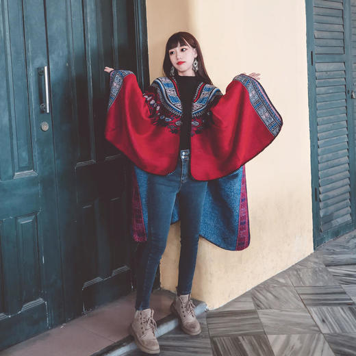 RXFS831 度假旅游拍照民族风复古图腾印花保暖披肩围巾大围脖 商品图0