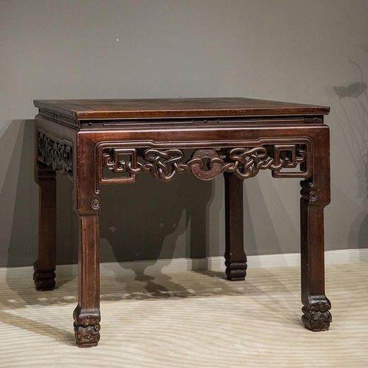 清中期 红木拱璧绳纹八仙桌 商品图4