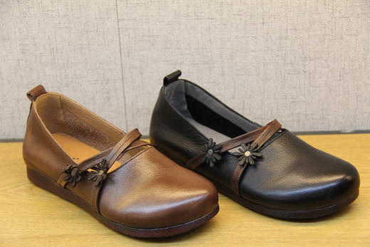 豪行方头秋款20392012软底一脚蹬休闲单鞋真皮平底防滑浅口妈妈鞋 商品图3