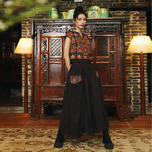 挥戈刺绣大摆半身裙 |  杨老师同款 | 经典热销款 商品图3