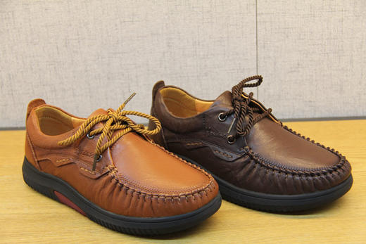 豪行秋季新款20308658豆豆鞋系带牛皮防滑软底真皮女鞋透气妈妈鞋 商品图3