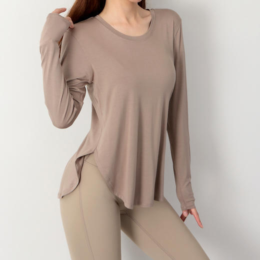 跃牌【周游世界系列】宽松遮肉显瘦运动上衣瑜伽长袖ZY0531 商品图2