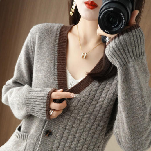 QHJY-JYJH22811莫代尔不规则针织衫开衫女加厚宽松拼接撞色打底毛衣外套上衣新款 商品图1