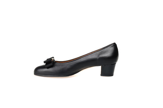 豪麟名鞋奥莱迪嘉女鞋皮鞋羊皮革V200.80P黑色  原价3660元 商品图1