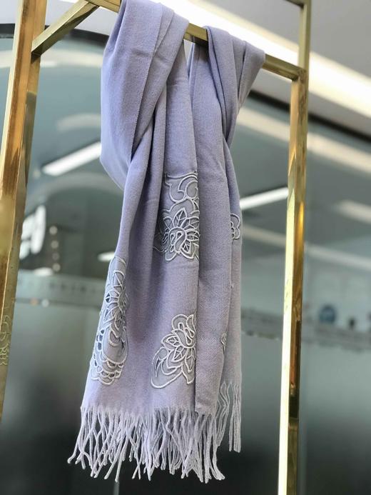 优品堂【万紫千红】纯羊毛＋刺绣披肩围巾两用 商品图9