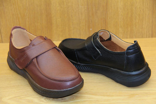 豪行豪行春秋20323065圆头平跟休闲鞋头层牛皮魔术贴中年女单鞋 商品图5