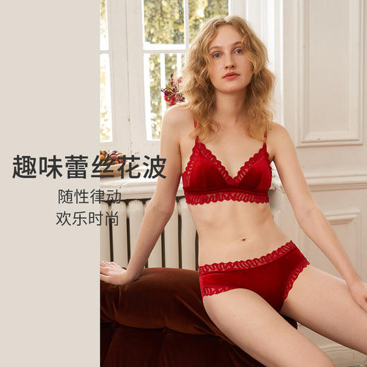 HSIA遐内裤女复古珠光丝绒蕾丝拼接纯棉裆舒适无痕透气中腰平角裤 商品图3