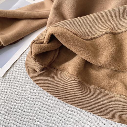 老米优品  / 加绒加厚！复古咖啡色！秋冬氛围感满满！《简约百搭字母连帽加绒卫衣》不管是日常通勤还是出门玩，穿这件卫衣都ok！老米墙裂推荐要入的卫衣！WY221012E 商品图13