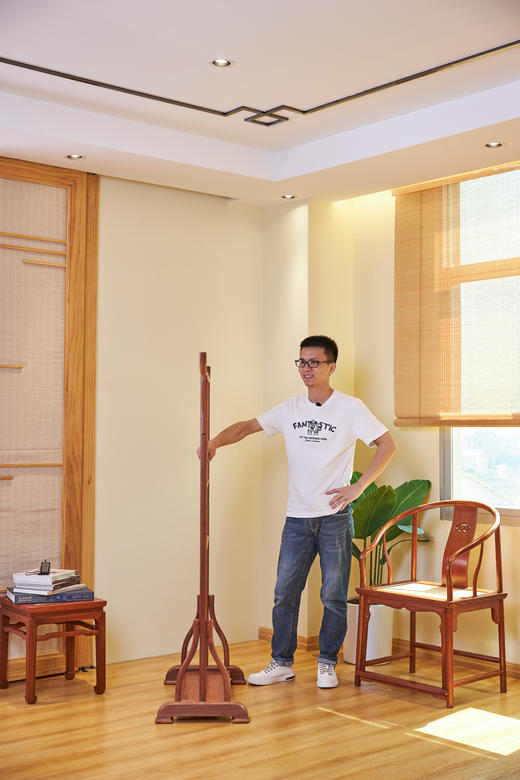 红桥红  家具严选  缅甸花梨(大果紫檀）  【106明式简约 空灵衣帽架】 商品图5