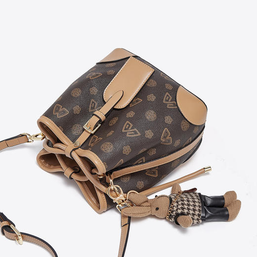 Safiya/索菲娅2022新款印花腋下水桶包单肩包包女斜挎包手提女包 SF9140024Y 商品图7