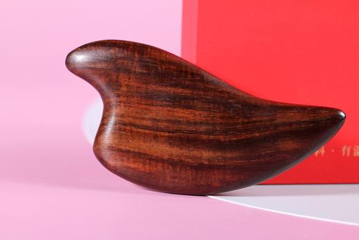 LP0111-2°飞鸟型大红酸枝素刮痧板 商品图8