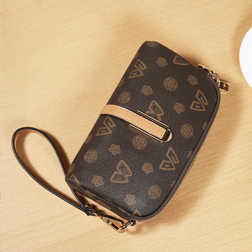 【立减30元】Safiya/索菲娅2022新款印花手机包百搭单肩包女式斜挎包女包 SF9158024Y 商品图10