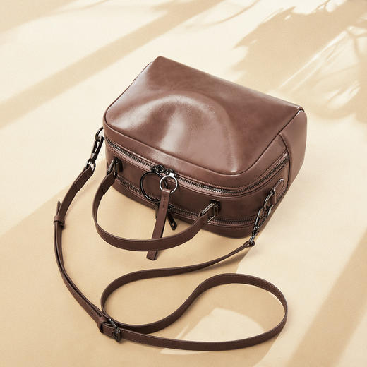 【直播秒杀】Safiya/索菲娅牛皮2022新款枕头包单肩包包女斜挎包手提女包 SF9135014Y 商品图2