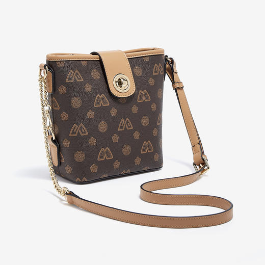 Safiya/索菲娅【送小熊】腋下手机单肩水桶大容量百搭女士斜挎包包2022新款 SF9140023Y 商品图7