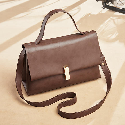 【立减30元】Safiya/索菲娅牛皮包包2022新款单肩包女式斜挎包手提女包 SF9136020Y 商品图2