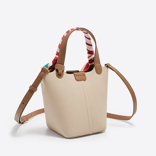 【立减30元】Safiya/索菲娅牛皮2022新款水桶包单肩包包女斜挎包手提女包 SF900013Y 商品图3