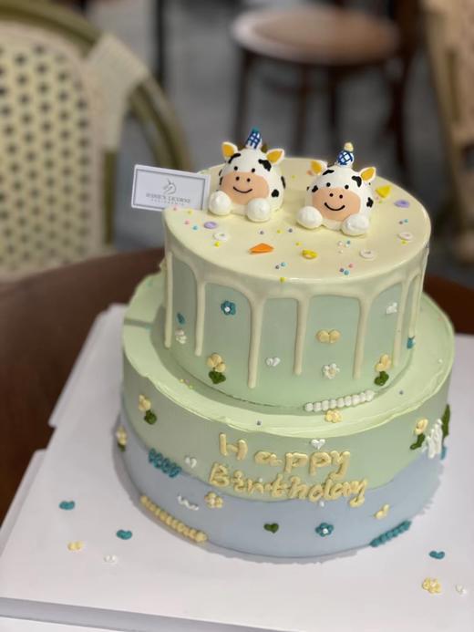 可爱奶牛奶油蛋糕 商品图0