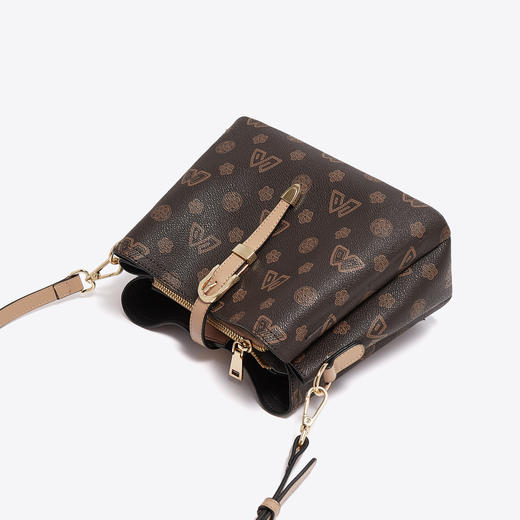 Safiya/索菲娅2022新款印花水桶包时尚单肩包包女式斜挎包女包 SF9140021Y 商品图7